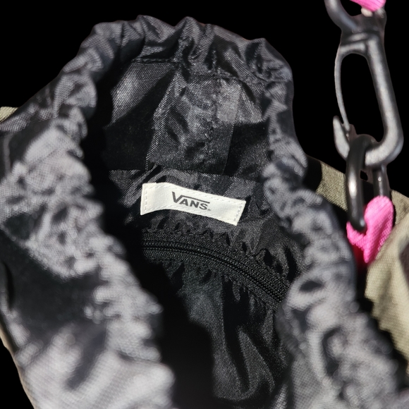 Vans 66 Supply Crossbody Bag (Grape Leaf) Olive Green Bucket Bag Casual Canvas - Picture 5 of 6